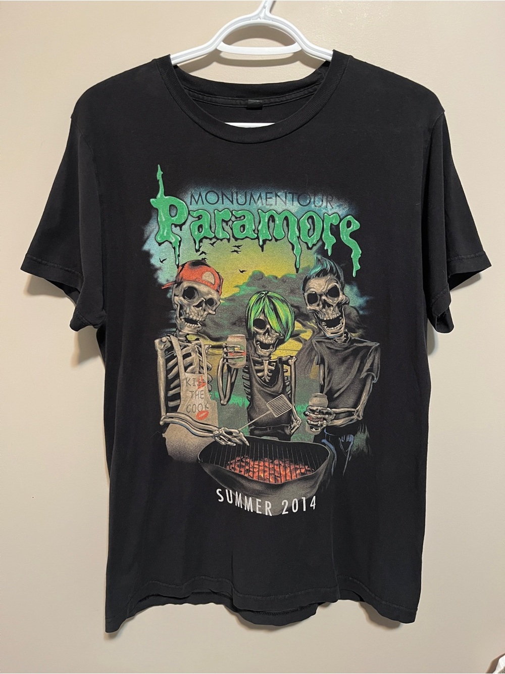 Paramore Band Tee, size M